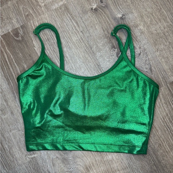 BEACH RIOT Libby Crop Tank Top in Green Shimmer - Picture 3 of 8